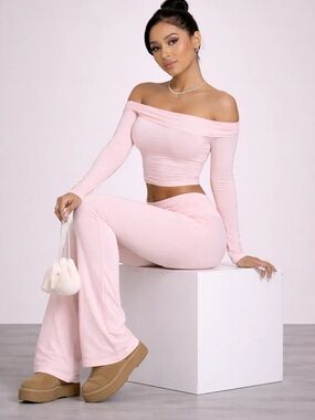 Off-Shoulder Long Sleeve Crop Top & Flare Pants Set - Light Pink